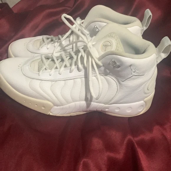 Jordan’s Athletics Shoes - Picture 2 of 10